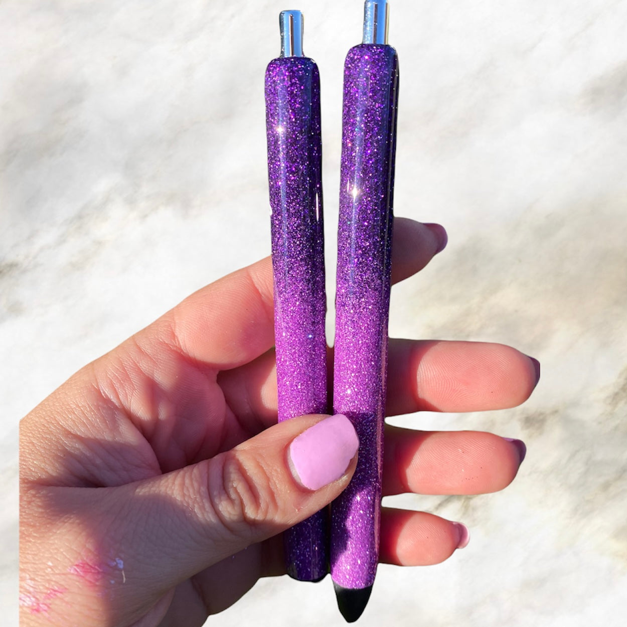 DIY Ombre Glitter Pencils 